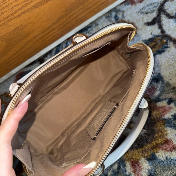 Coach Floral Crossbody Bag - Cream and Pink - Picture 5 of 9